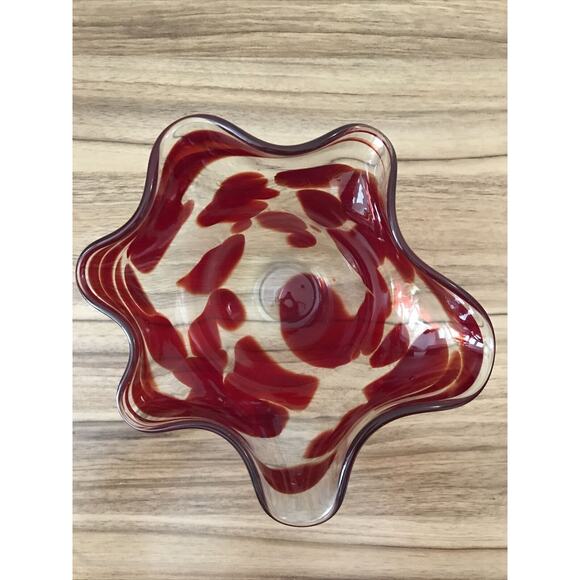 Red Zorza? Hand Blown Art Glass Handkerchief Vase Centerpiece Catch All - Picture 2 of 8